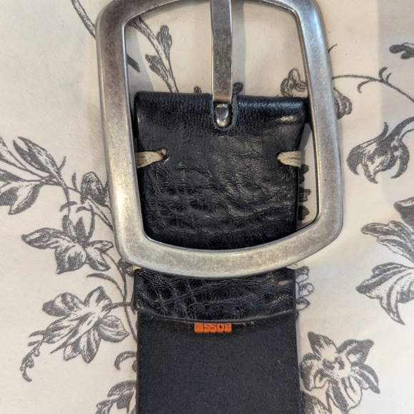 Men's Hugo Boss genuine leather belt size 35-36 - Picture 4 of 5